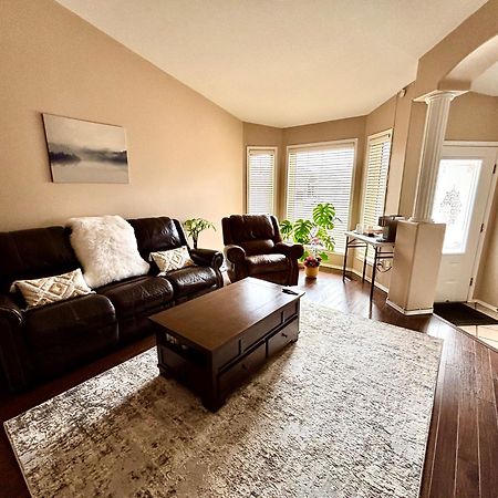 Saskatoon Lashyn Cove Homestay Dış mekan fotoğraf