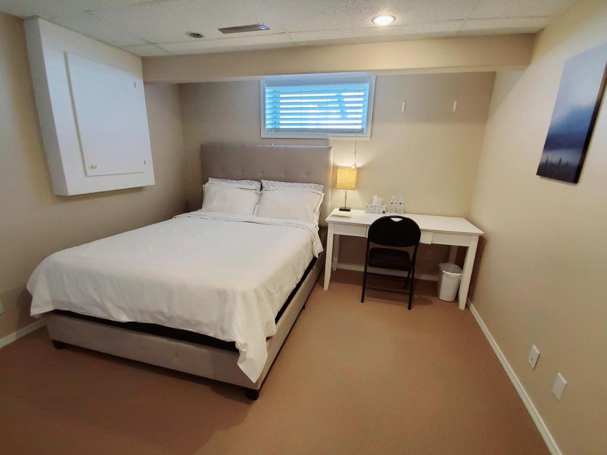 Saskatoon Lashyn Cove Homestay Dış mekan fotoğraf