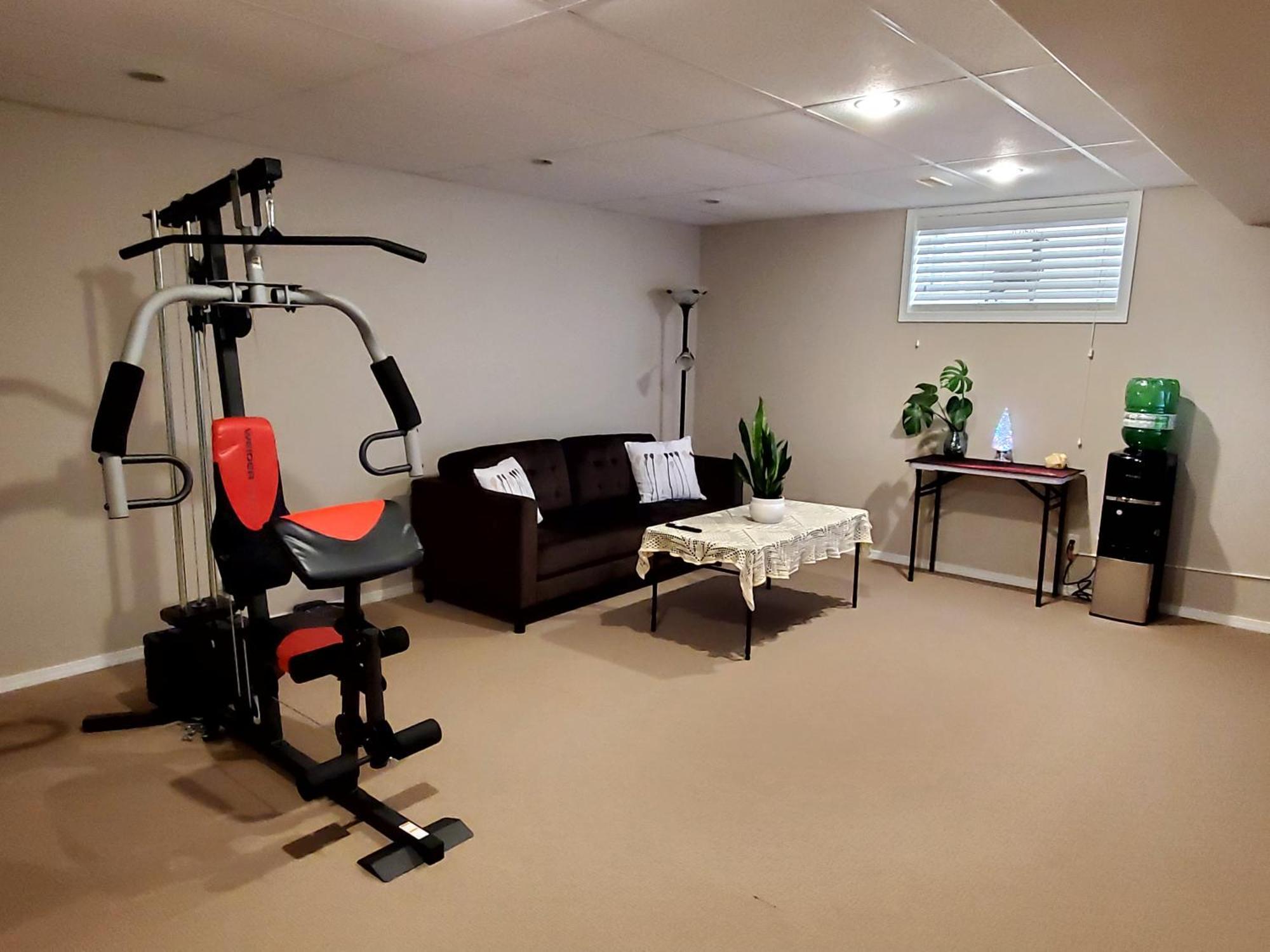 Saskatoon Lashyn Cove Homestay Dış mekan fotoğraf